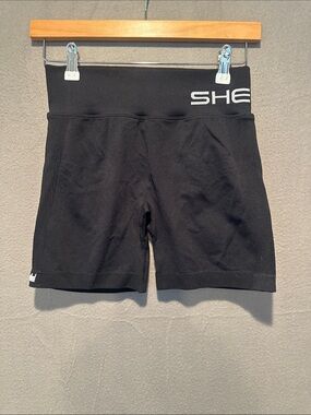SHEFIT Black Seamless High-Waist Bike Shorts with Logo Waistband